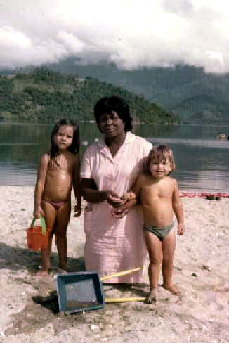 Dany e Digo com a babá dina